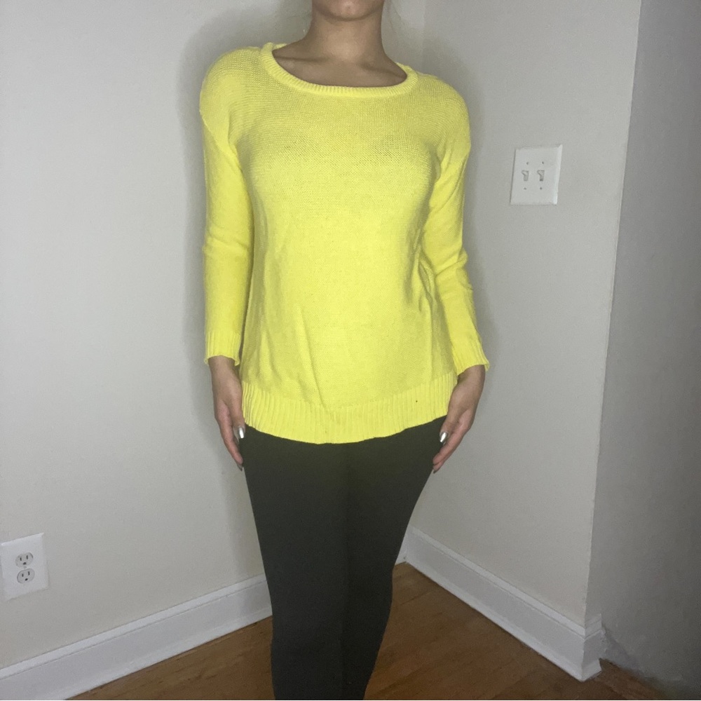 Light Knit Sweater